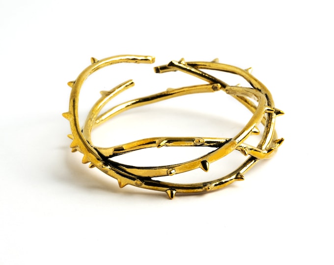 Gothic golden spiky layered thorn cuff statement bracelet, unisex jewelry for men and women
