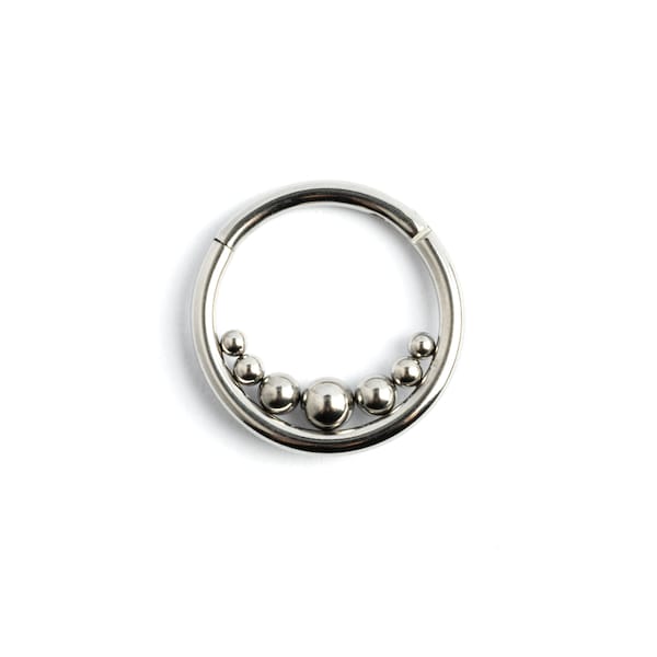 Newton's septum clicker, surgical steel hinged segment ring size 1.2mm(16g) diameter 8mm/10mm, daith, tragus, helix, cartilage piercing ring