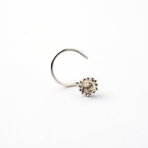 Silver flower nose stud with White Topaz, dainty gemstone screw nose stud tiny nose post handmade unique nose rings and studs, nose jewelry