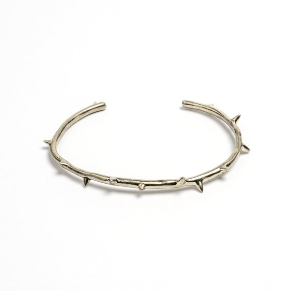 Rose thorn bracelet deals