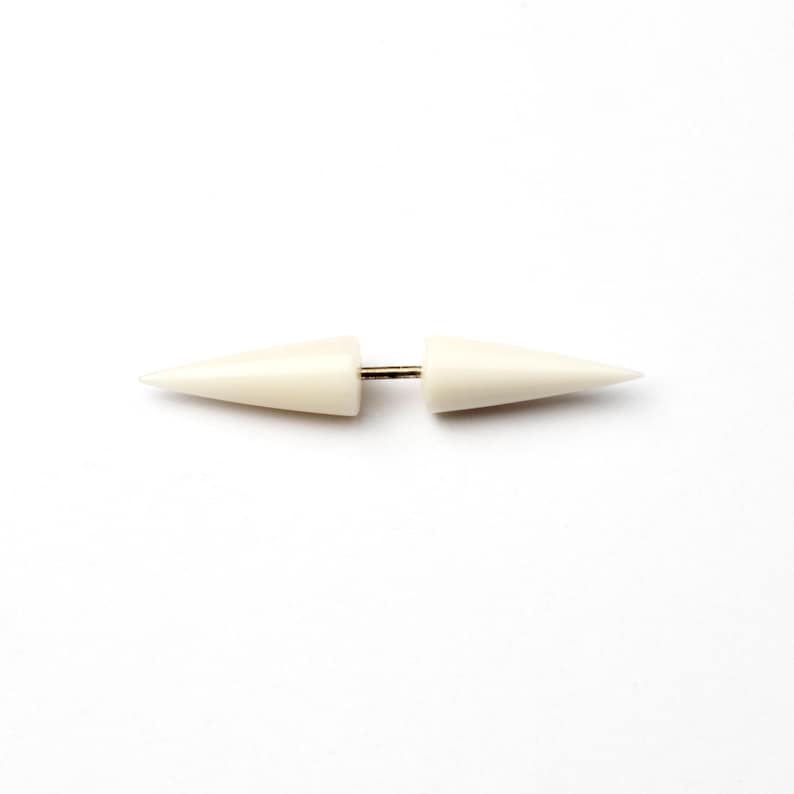 Double R Hoxton Hoxton Double Spike Earrings, Bone, Horn Organic Tribal Fake Gauge ...
