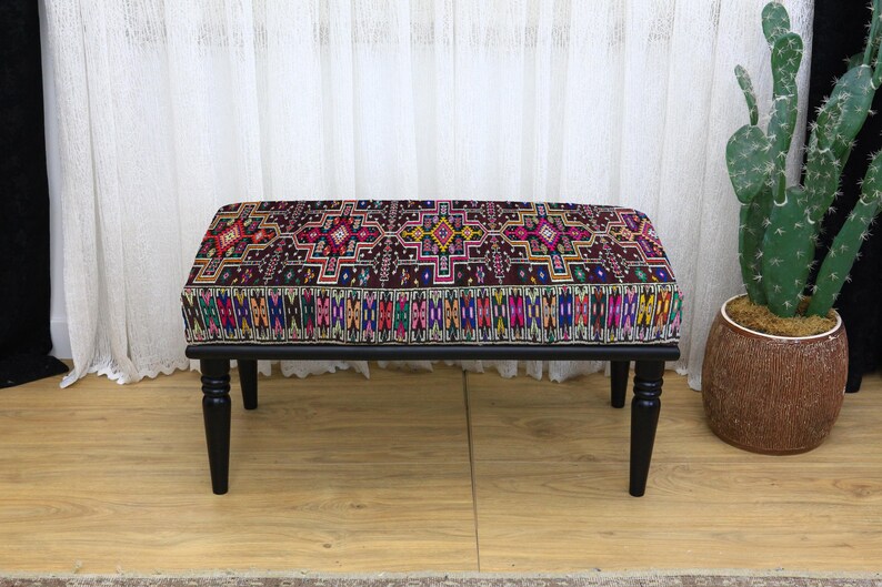 Baroque-style Bench With Pictorial Print and Decorative Pattern ...