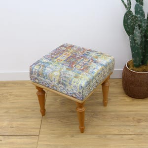 Pouf Chair, Footstool Bench, Shoe Ottoman, Bed Step Stool, Floor Chair, Bohemian Stool, Lobby Chair, Dressing Table Bench, Retro Chair