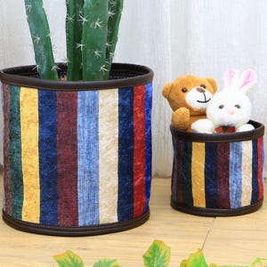 desktop basket basket planter, plant holder basket, minimalist basket, round planter, cozy basket, flower pot holder, planter pots