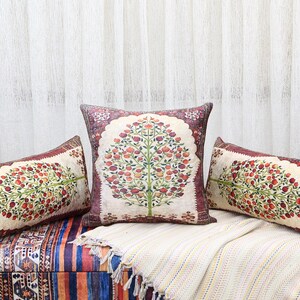 Turkish rug pillow, Handmade pillow, Kilim pillow cover, Cushion cover, Sofa pillow, 12x24 Pillow, Couch Pillow, Pillow case, Floral Pillow