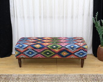 Färgglad förvaringsbänk för mattor, klädd tribalbänk för entrén, flerfärgad geometrisk bänk, estetisk bänk, modern designfotpall, ottoman
