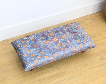 Upholstered Footstool, Ottoman Pouf, Vanity bench, Pouf Chair, Foot Rest Stool, Bedroom Pouf, Accent Stool, Sitting Pouf, Entry Bench,