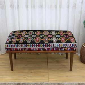 Banco retangular confortável com padrões florais impressos em tons de azul claro, assento otomano estofado para decoração de casa, assento aconchegante para quartos