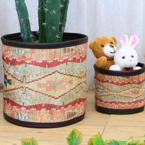 bureaumand mand plantenbak, plantenbak mand, minimalistische mand, ronde plantenbak, gezellige mand, bloempothouder, bloempotten 6