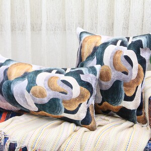 Throw pillow, Kilim pillow cover, Handmade pillow, Both side cushion, Boho pillow covers, Washable pillow, Chenille printed pillow,