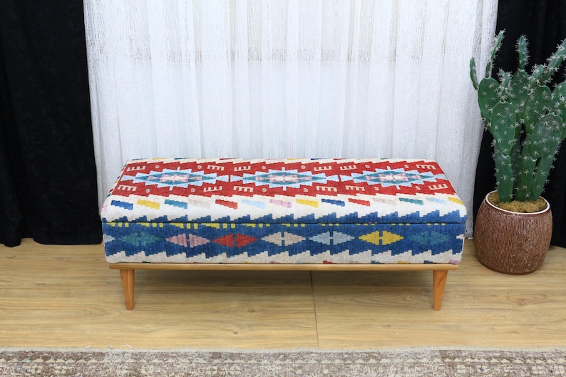 FegozaDecor Kilim Storage Bench