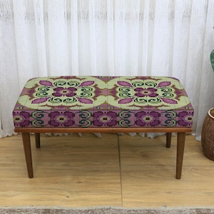 Bedroom Boho Kilim Upholstered Ottoman Bench, Multi-Purpose Decorative Seat for Makeup, Footstool, TV Chair, Rest Stool, Home Accent, Bench