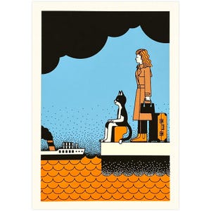 Sérigraphie en édition limitée d'un chat et d'une femme sur le point de voyager avec un bateau (12 x 17 cm) – édition bleue