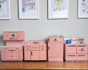 Set of 4 Vintage 1950s Wolverine Pink Toy Sink, Stove, Refrigerator & More T64 {pre-owned}