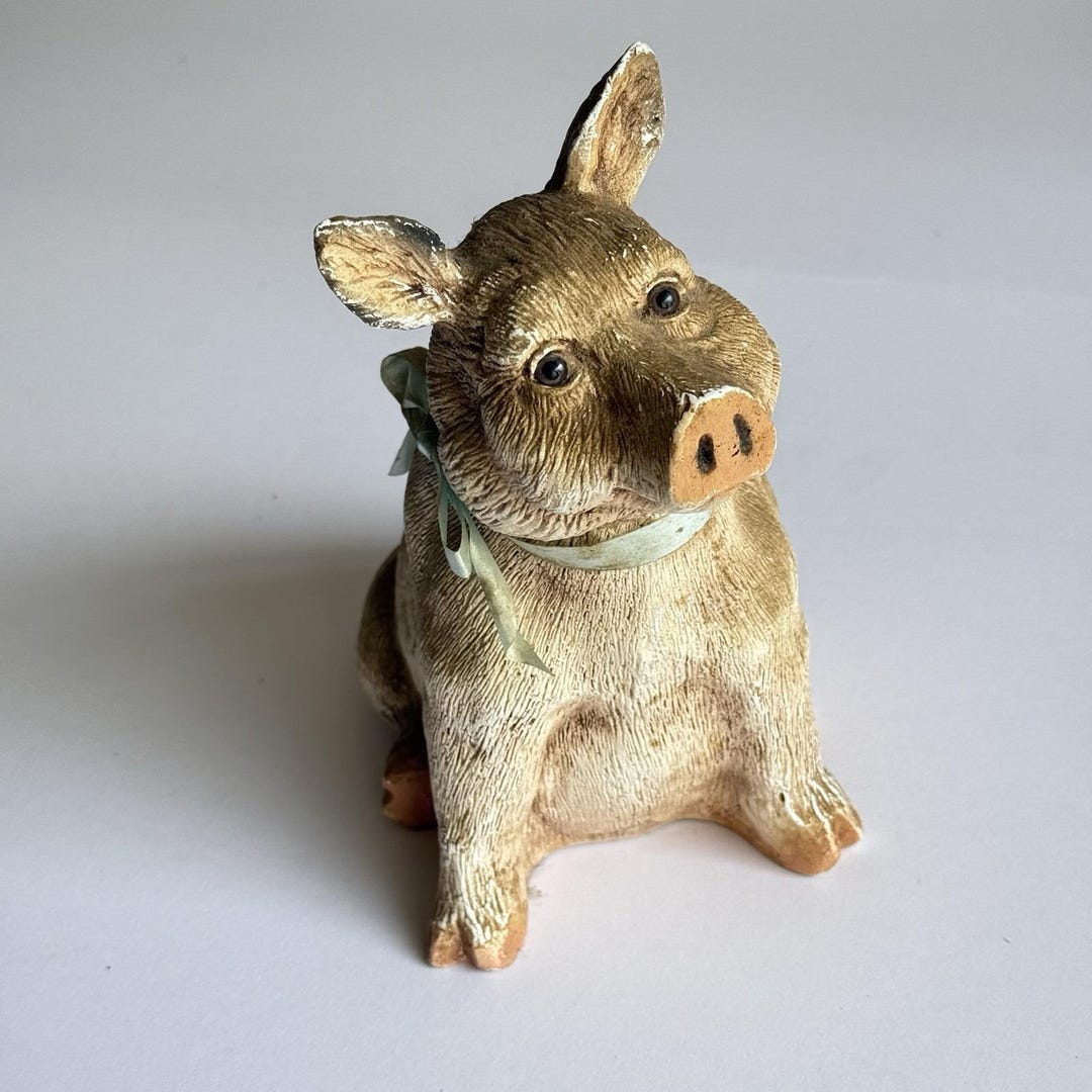 1988 Vintage Universal Statuary Corp Pig Statue Figurine Realistic
