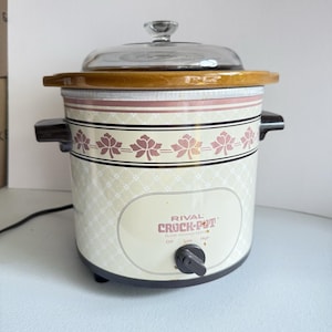 Vintage Rival Crock-Pot with Removable Stoneware Server, Electric Slow Cooker T1 {pre-owned}