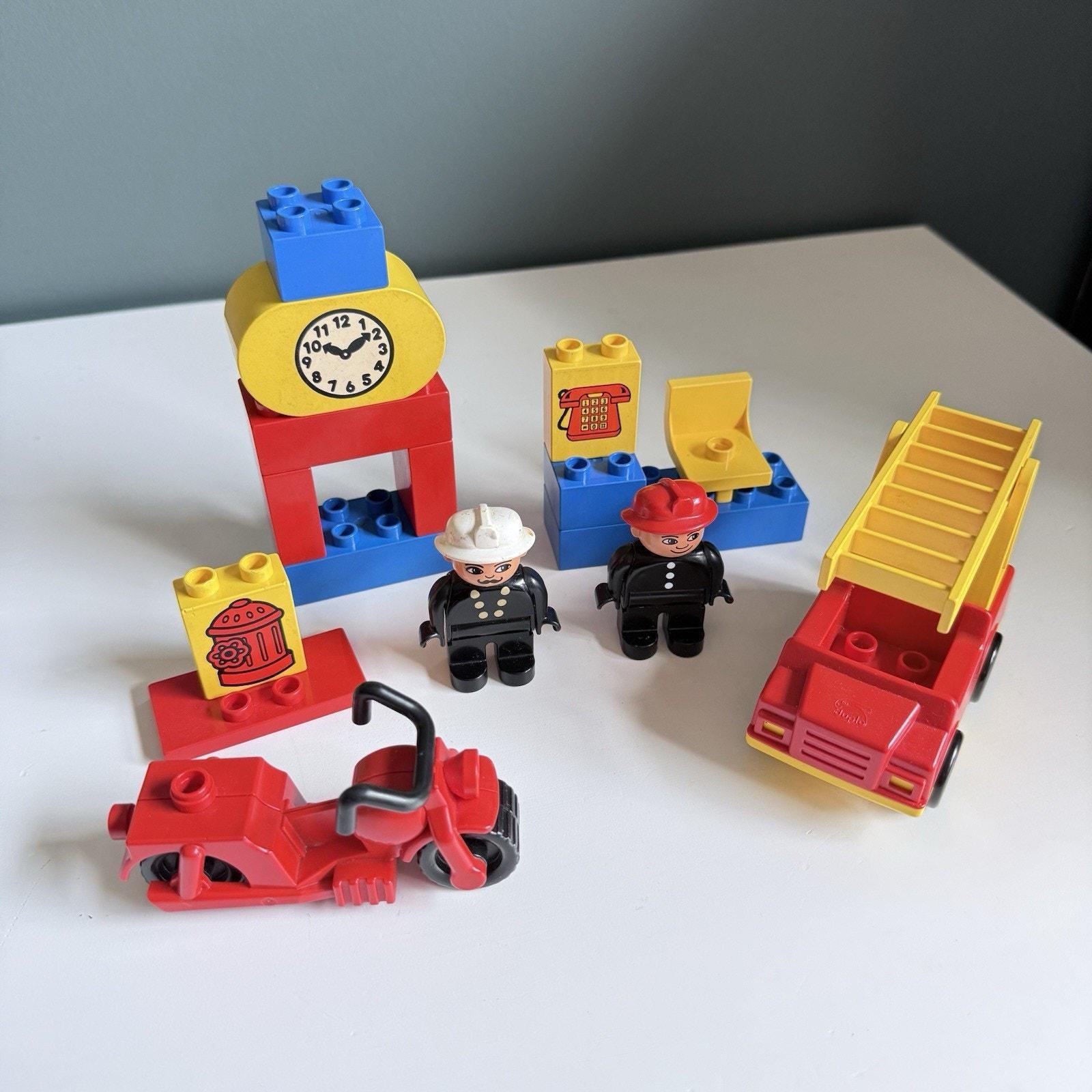 Vintage Duplo Canada