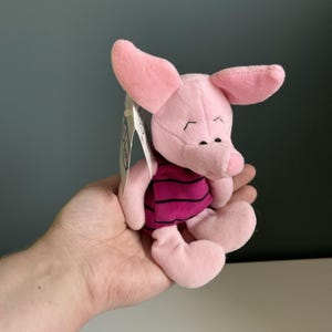New with Tag Retired Disney 8&quot; Plush Piglet Mini Bean Bag Winnie the Pooh Toy T2 {pre-owned}