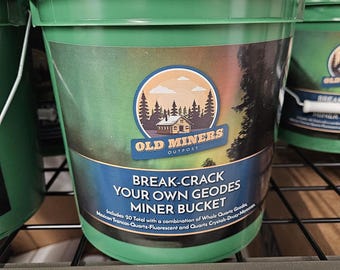 Crack Your Own Geodes Bucket – 20 Geodes | Trancas, Quartz & Moroccan Mix