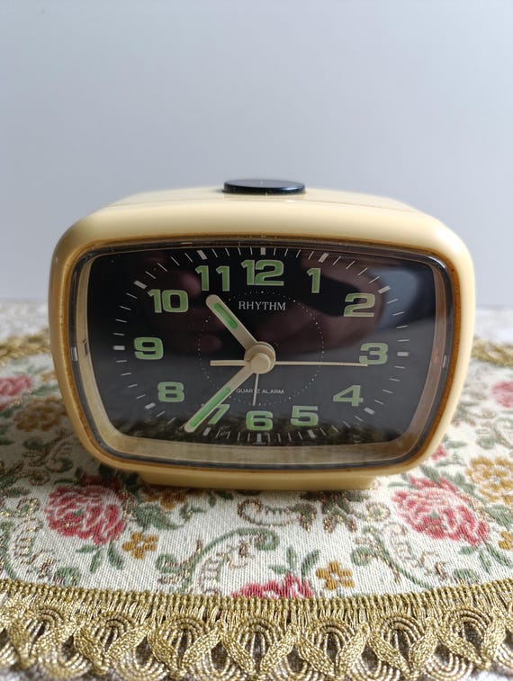 Charming Japanese Table Clock With Alarm - Vintage Elegance for