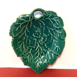 Vintage Majolica Green Leaf Trinket Dish Gold Trim, Ring Holder Porcelain Leaf Bowl, Bavaria 1950s Ceramic Soap Dish, Valentine&#39;s day Gift