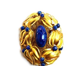 Broche em filigrana de ouro com cabochão azul, estilo Art Nouveau, broche checo vintage da década de 1910, era Neiger, fecho em forma de trombone.