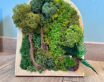 Petit cadre végétal stabilisé arrondi thème forêt  – Décoration murale zen et nature – Pièce unique artisanale