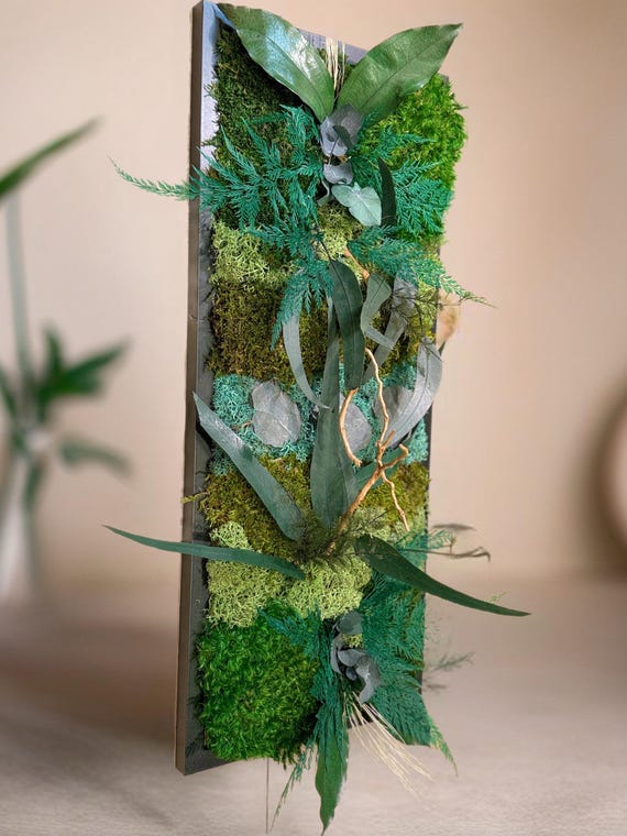 Cadre végétal mousse stabilisée rectangulaire vert et pierres bleues – Tableau naturel fait main, déco murale verticale ou horizontale