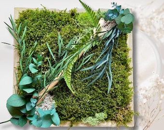 Cadre végétal stabilisé en mousse verte, eucalyptus et bois flotté – Décoration murale nature d’intérieur fait main– Idée cadeau original