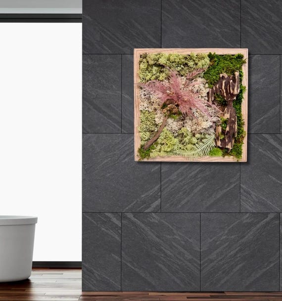 Tableau mural végétal en mousse stabilisée et feuillage naturel rose- Cadre carré bois naturel– Déco d'intérieur murale zen