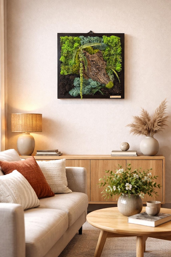 Cadre végétal en mousse naturelle stabilisée- tableau mural en mousse et écorce – décoration naturelle artisanale en bois