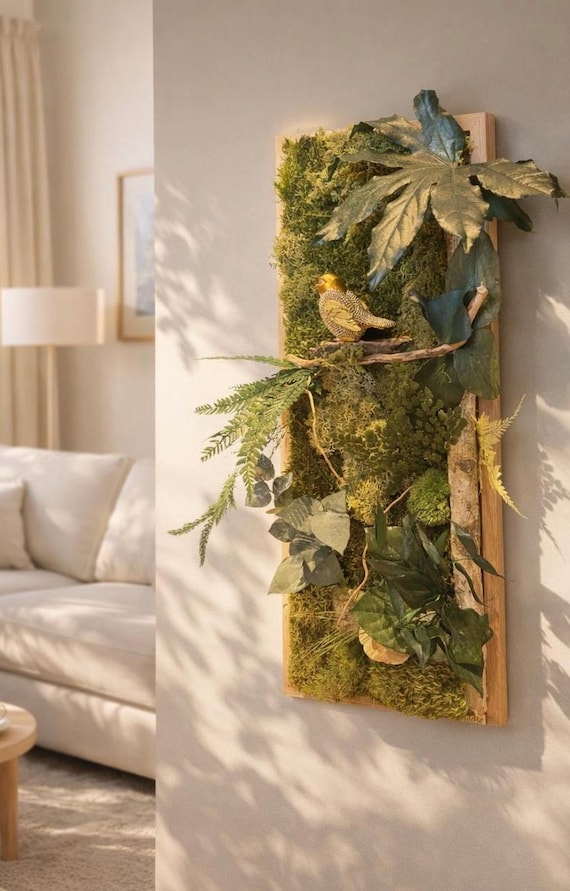Cadre végétal stabilisé– Oiseau doré – Bouleau & eucalyptus – Tableau végétal mural naturel – Décoration murale zen et haut de gamme