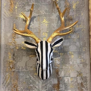 3D Deer Statue Wall Decor, Modern Deer Sculpture, Elegant Wall Art, Rustic Animal Head Mount, Inspired Home Accent