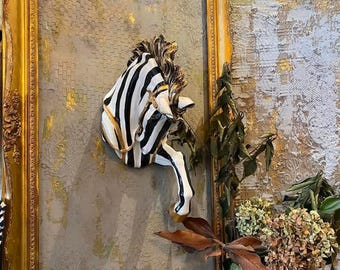 3D Horse Sculpture with Concrete Base Wall Painting | Modern Figurine Decor | Unique Horse Statue for Equestrian Lovers
