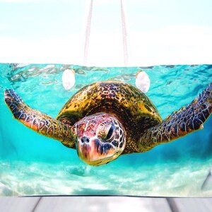 Underwater Sea Turtle Swimming Torpedo Fabric Quilt Block Green Turquoise Ocean Water Beach Panel image 2