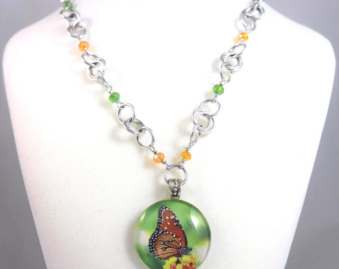 Artisan Butterfly Beaded Glass Pendant Necklace Green Orange Kamehameha Hawaii