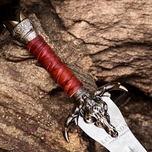Hand-Forged Conan the Barbarian Sword Replica
cosplayer sword
swor d
sworde
gifted swords