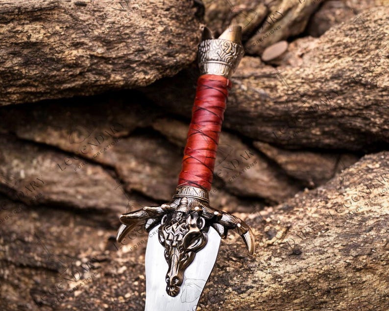 Hand-Forged Conan the Barbarian Sword Replica
cosplayer sword
swor d
sworde
gifted swords