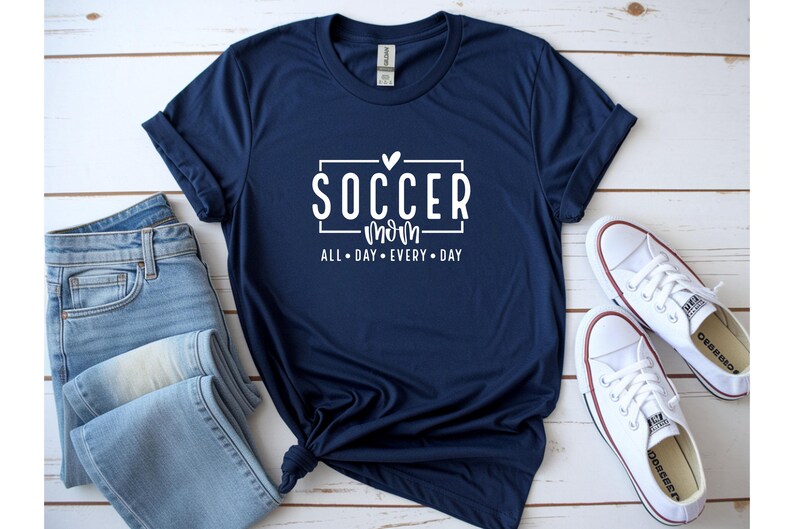 Soccer Mom Graphic Tee: Comfortable Game Day Outfit image 2