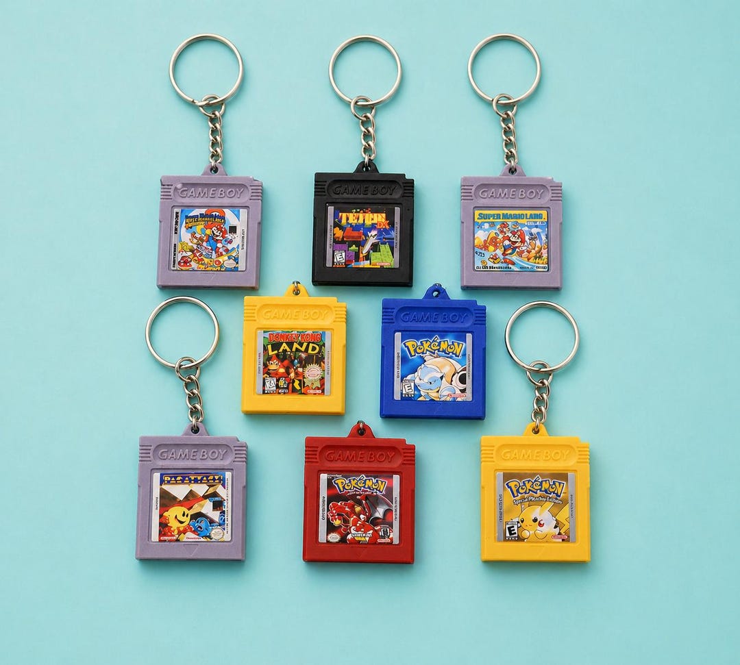 Game Boy Cartridge Keychain, Retro Gamer Gift, Mini Video Game Keyring ...