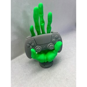 6 Finger Alien Hand Game Controller Holder Green Gray