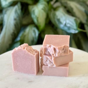 Handcrafted Tallow Soap - Rosemary + Lavender