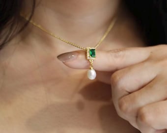 Collar de perlas de agua dulce verde esmeralda / Joyería de perlas verdes para damas de honor, joyería de boda, para uso diario, regalo delicado para ella.