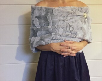 bridal wrap Faux fur wrap faux fur shawl gray stole silver