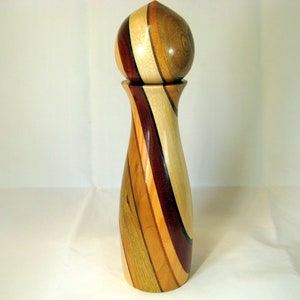 Pepper Mill Grinder Handcrafted Lamnated Wood