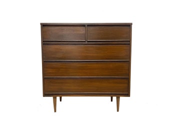 Vintage MCM Dresser In Wood