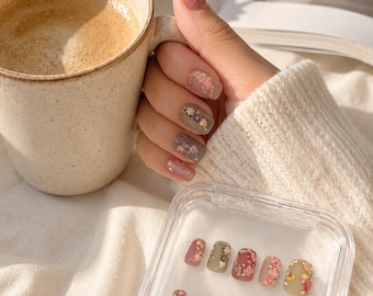 Handmade Floral Press On Nails, 3D Matte Pink Art, Cottagecore Bridal Set