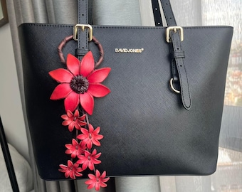 Leather Flower Keychain – Handmade Bag Charm for Purse or Backpack