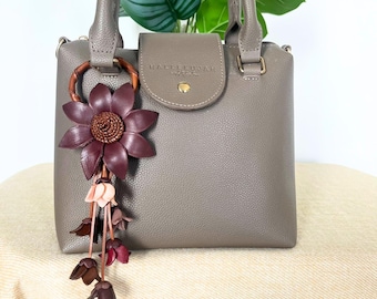 Sunflower Leather Keychain | Brown Leather Flower Keyring | Handmade Bag Charm | Purse Accessory