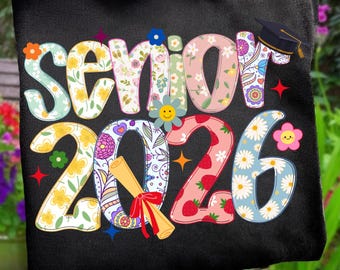 Graduación con flores 2026 (PNG), Clase con flores 2026 (PNG), Diseño de camiseta coqueta para graduación, Descarga digital de sublimación de graduación femenina colorida